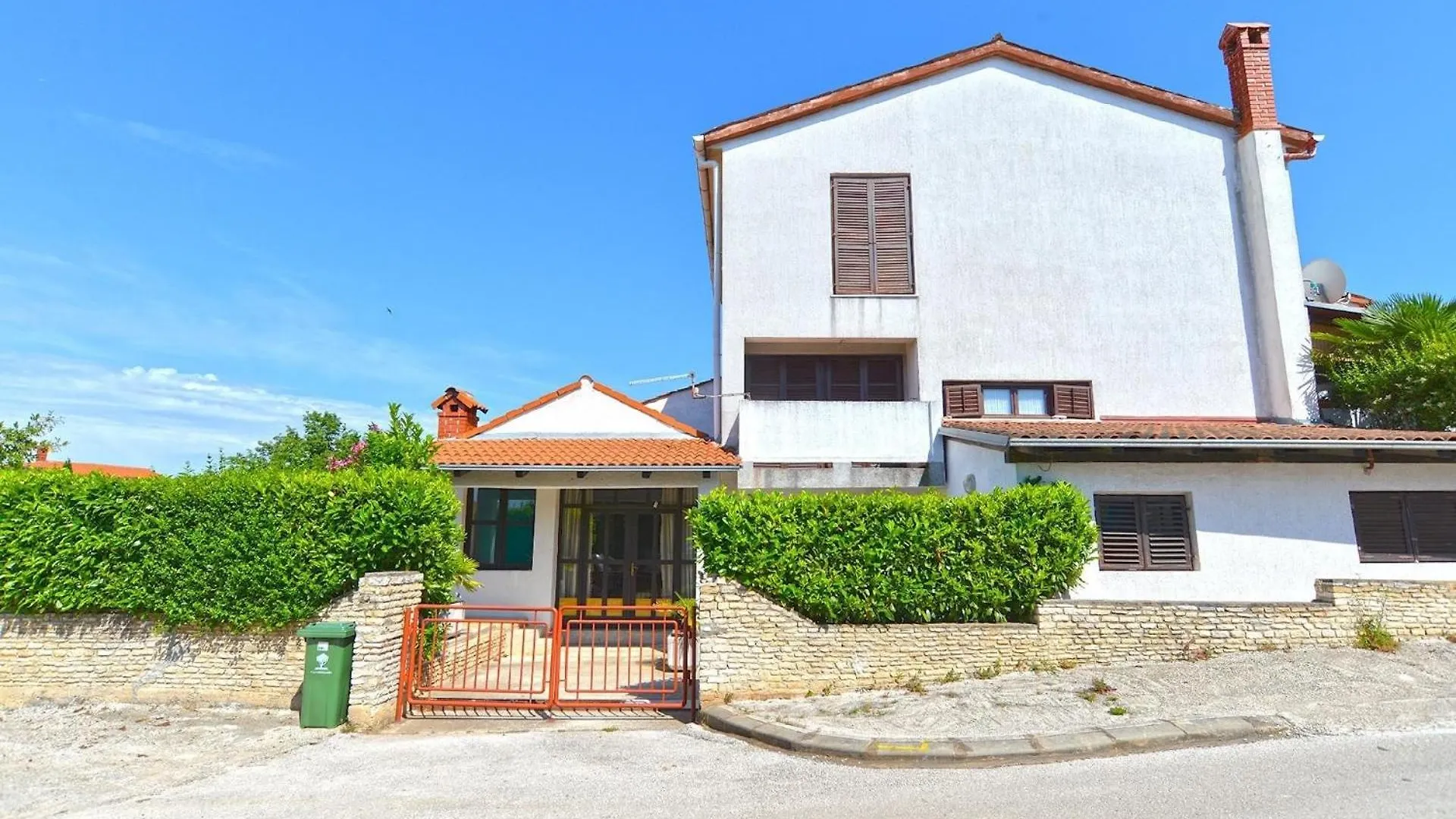 Apartment Ferienwohnung Fuer 4 Personen Ca 80 Qm In Stinjan, Istrien Istrische Riviera Croatia